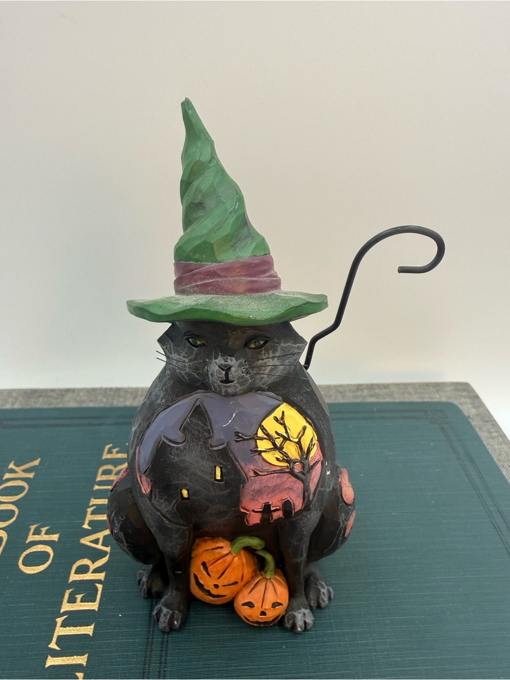 2020 JIM SHORE Heartwood Creek "Midnight Marvel" 5" Halloween Figure - Picture 2 of 11